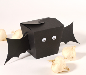 Fledermaus-Box für Halloween-Süßigkeiten