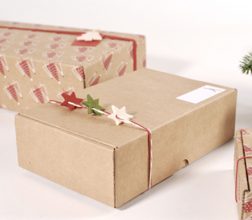 Shipping box with Christmas touches