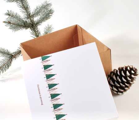 Square Box With Lid And Christmas Print - SelfPackaging