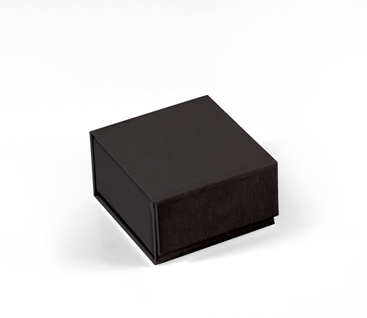Caja forrada con cubeta rígida para pequeños objetos Caja forrada con cubeta rígida para pequeños objetos