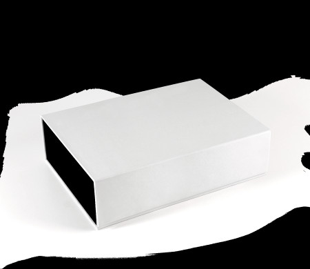 Self-assembling rectangular lined cardboard box