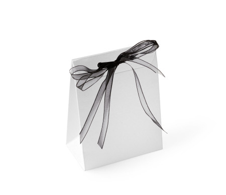 Paper gift bag for chocolates and small gifts