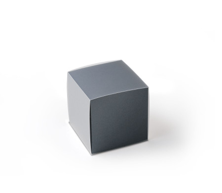 Caja de Cartón para Pequeños Regalos en Forma de Cubo