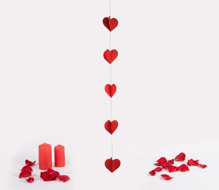Ghirlanda di cuori San Valentino | Decorazione vetrine retail