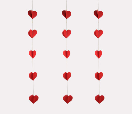 Herzgirlande Valentinstag | Schaufensterdekoration Retail
