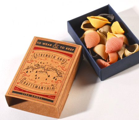 Cardboard box for natural and sustainable products