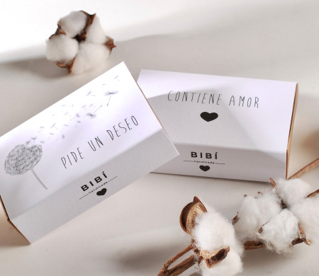 Estuche pequeño con mensaje para regalos handmade