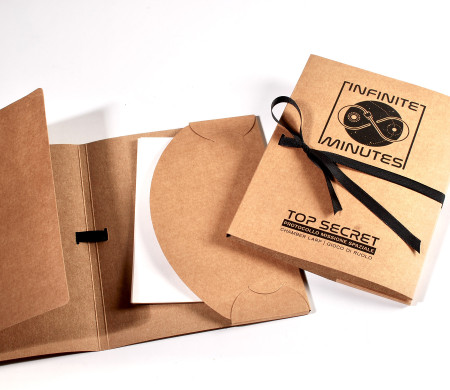 Cardboard dossier folder | Packaging for kits and games