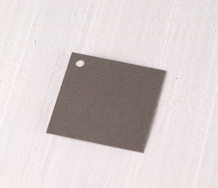 10 Square tags