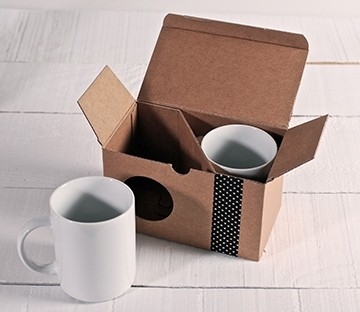 Schachtel für zwei Tassen in Kraftpapierfarbe