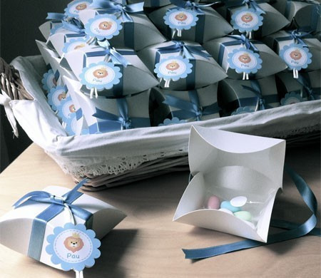 Caja para Bautizo con Lazo de Raso Azul Caja para Bautizo con Lazo de Raso Azul