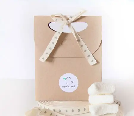 Gift bag for baptism presents