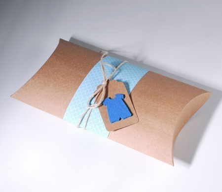 Geschenkbox für Kinderkleidung