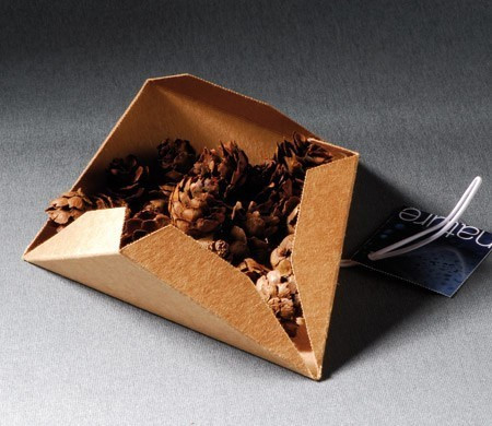 Pyramidenförmige Schachtel für Firmengeschenke