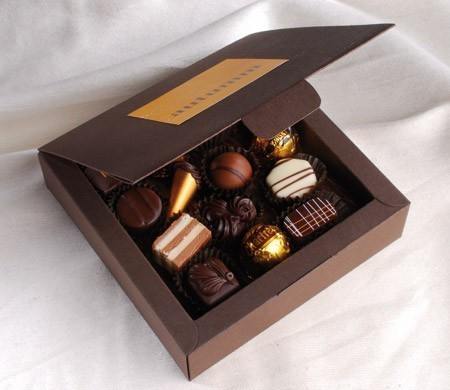 Idea: Scatola Cartone Bonbon | SelfPackaging