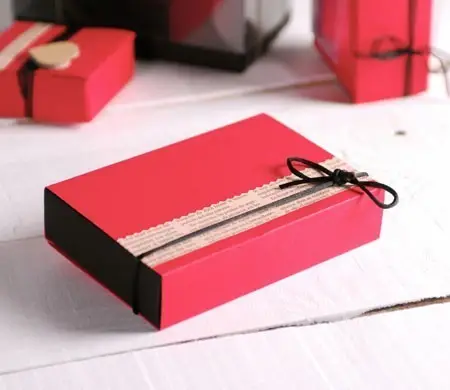 Boîte à bonbons en carton