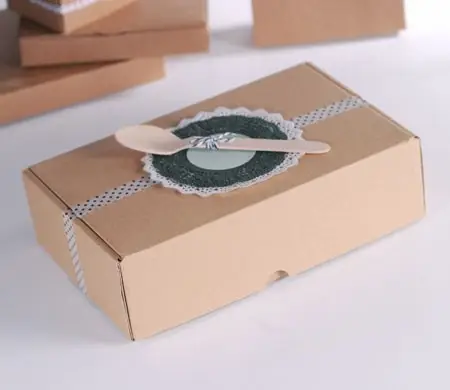 Boîte automontable pour...