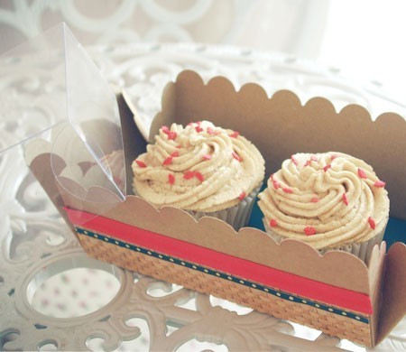 Boîte Décorée avec du Washi Tape pour 2 Cupcakes