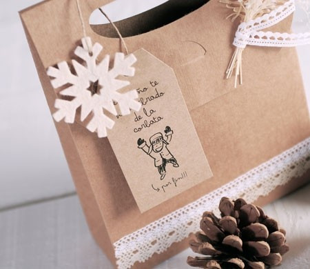 Caja Regalo en Forma de Bolsa Caja Regalo en Forma de Bolsa