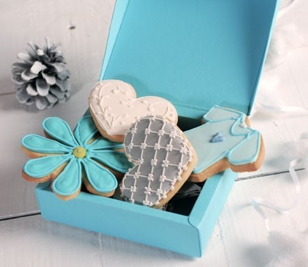 Boîte Turquoise à Biscuits Décorés