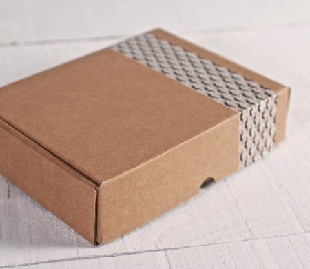 Rectangular shipping boxes