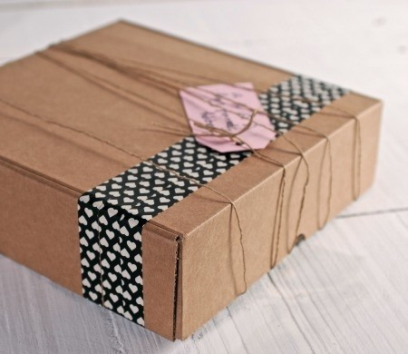 Kraft gift box with cord and label 