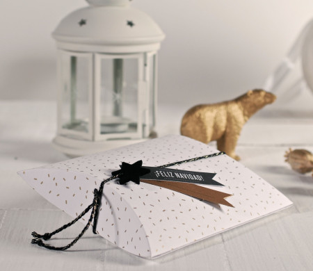 Christmas pillow box