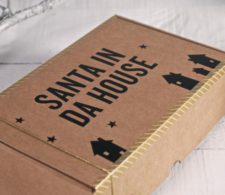 Shipping boxes with wall sticker