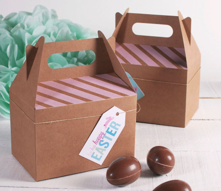 Picninc box decorated for Easter