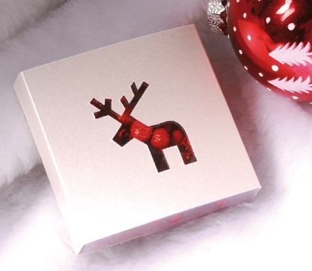 Caja navideña con figura de reno