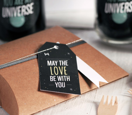 Boîte cadeau à thème pour fans et petits présents