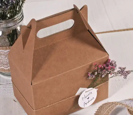 Caja de picnic decorada