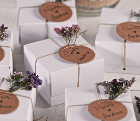 White box for wedding favours