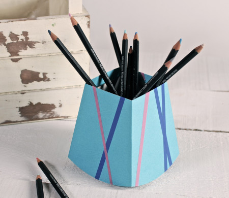 Pot à Crayons en Carton Décoré Pot à Crayons en Carton Décoré