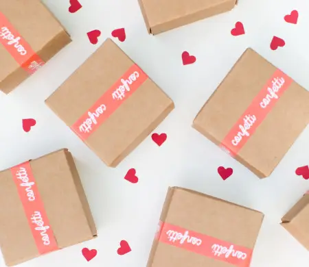 Caja de bodas para confeti