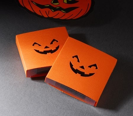 Little Hallowen Box with Frightening Smile