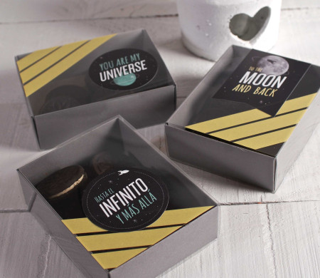 Boîte à Bonbons Décorée avec "Univers"
