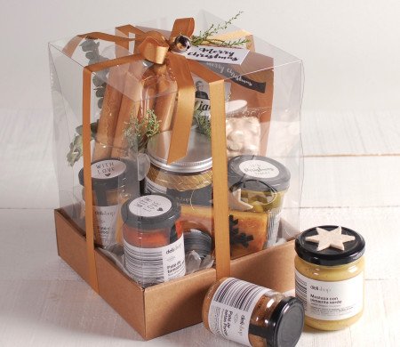 Christmas Basket with Cover
