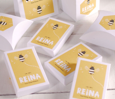 Rechteckige Box mit Logo | Marke und Präsentation