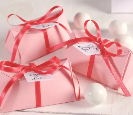 Caja save the date para detalles de boda | Invitados