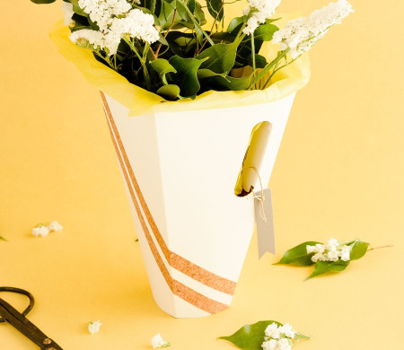 Minimalistische Blumenbox | SelfPackaging