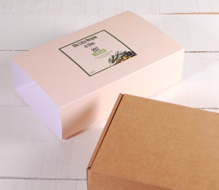 Boîte personnalisable avec bandeau pour envois postaux