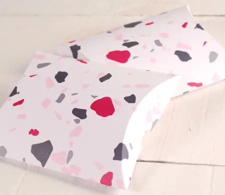 Caja regalo pequeña para...
