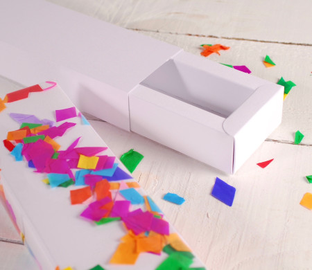 Langliche Partyschachtel Mit Konfetti... | SelfPackaging