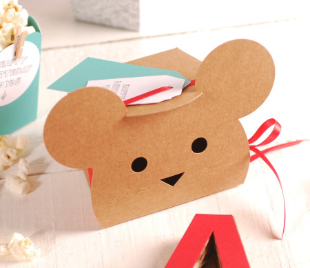 Decorated mouse-shaped box Decorated mouse-shaped box