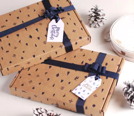 Etiqueta regalo navideña