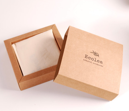 Caja de cartón para bolsas y pañuelos de tela Caja de cartón para bolsas y pañuelos de tela