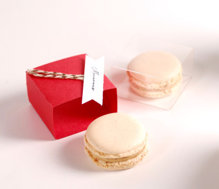 boîte décorée pour un macaron