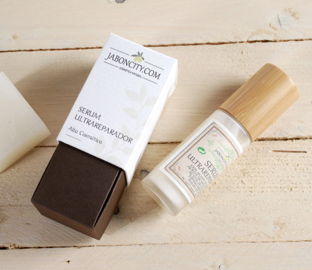 Box for facial serum