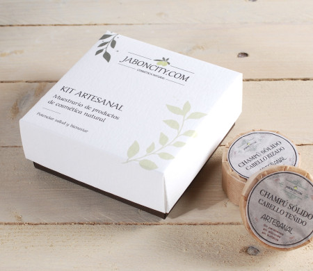 Cosmetic kit box